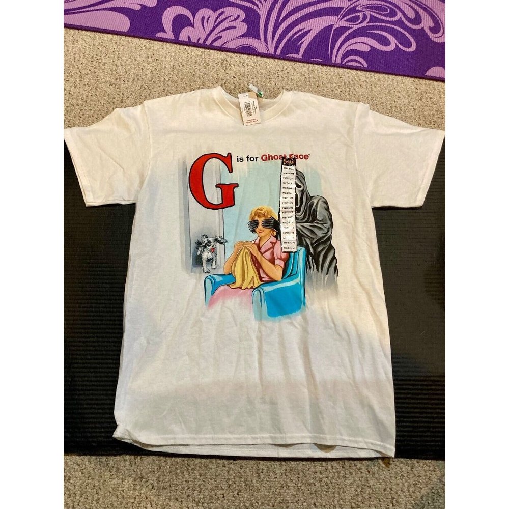 Scream Ghost Face G is for Ghostface Spirit Halloween T-shirt Sz M NWT - Picture 2 of 6